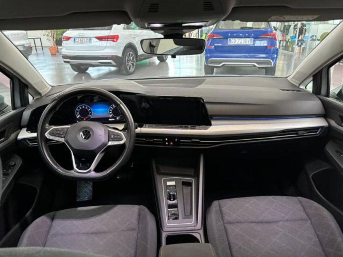 Volkswagen Golf Variant 1.0 eTSI EVO DSG Life (9)