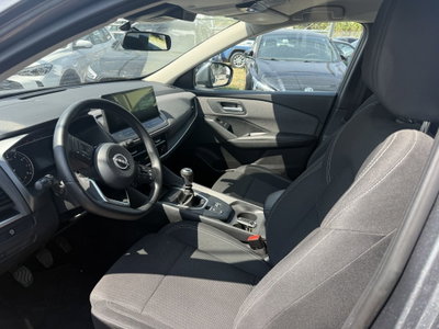 Nissan Qashqai 1.3 mhev Acenta 2wd 140cv (10)