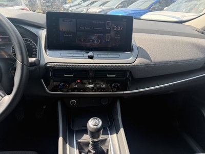 Nissan Qashqai 1.3 mhev Acenta 2wd 140cv (12)