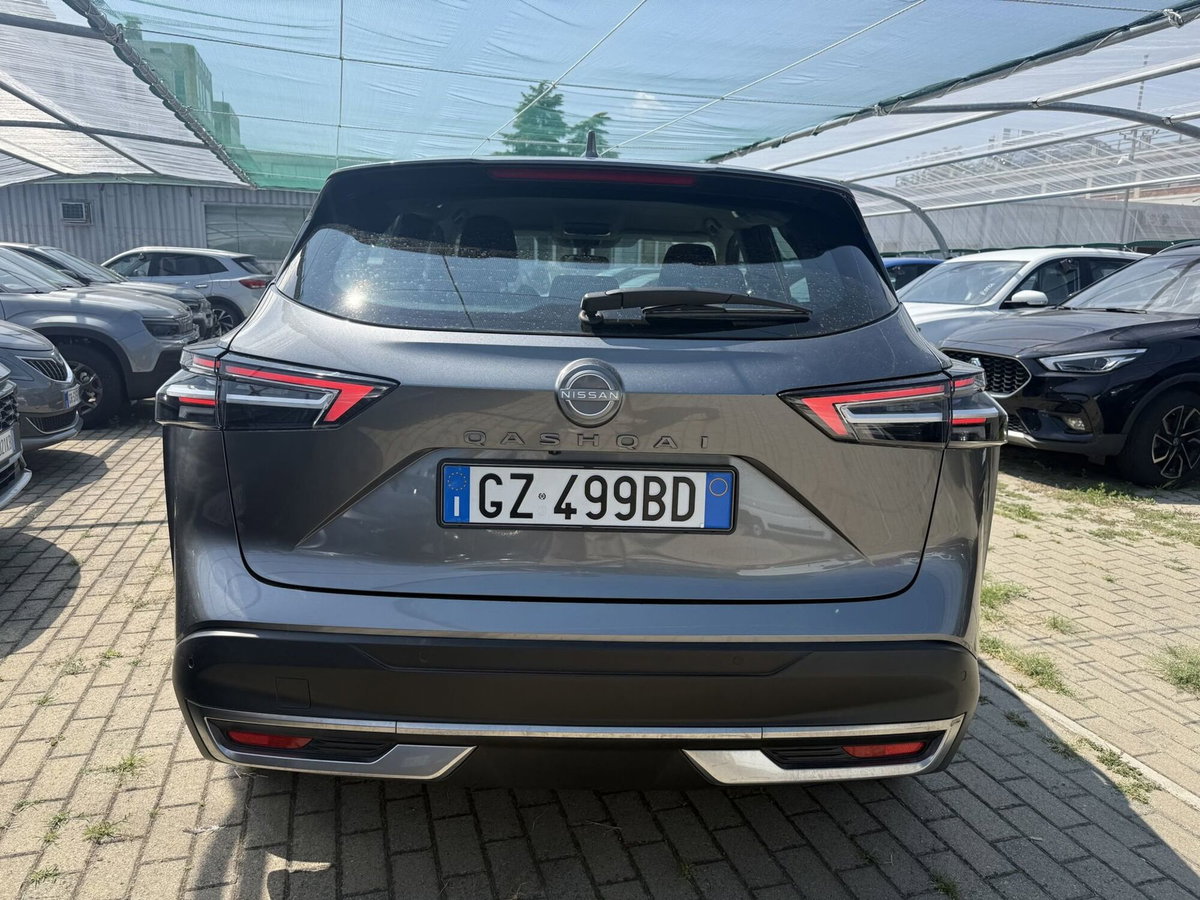 Nissan Qashqai 1.3 mhev Acenta 2wd 140cv (6)
