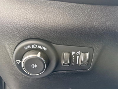 Jeep Compass 1.5 Turbo T4 130CV MHEV 2WD Longitude (9)