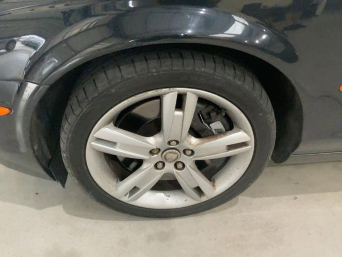 Jaguar S-Type 4.2 V8 R Super Charged (4)