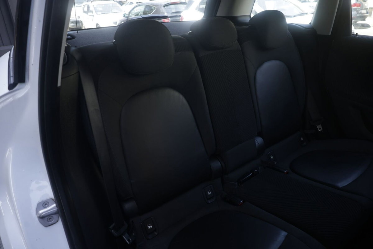 MINI Mini Countryman 1.5 One D Baker Street Countryman (12)