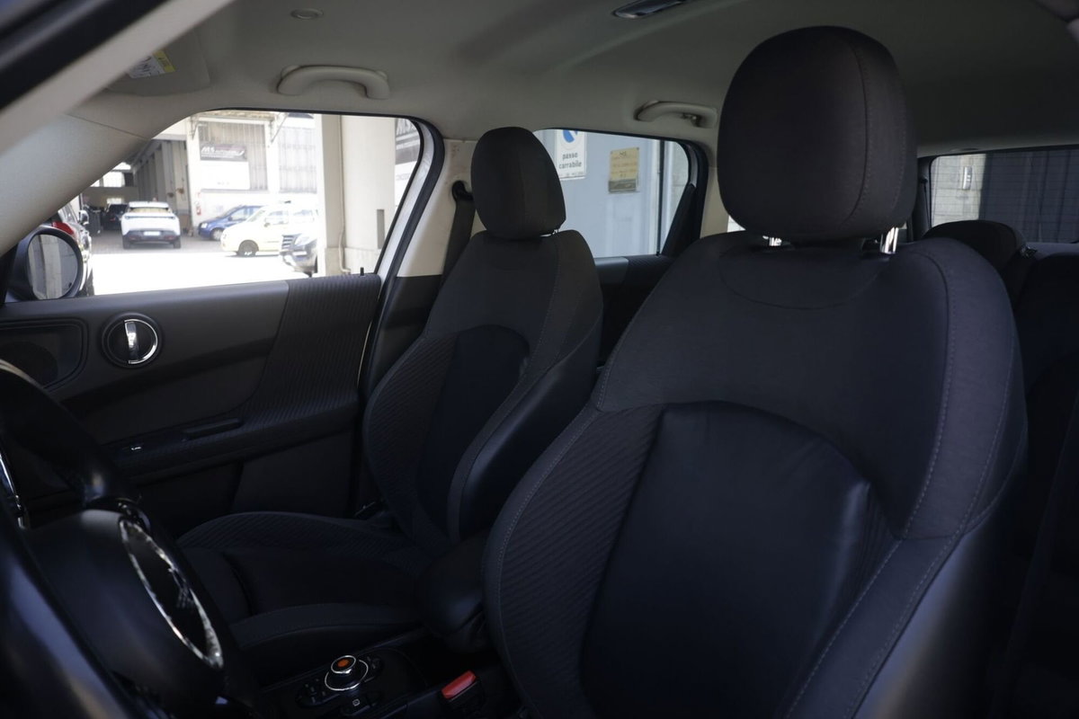 MINI Mini Countryman 1.5 One D Baker Street Countryman (16)