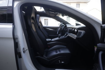 Porsche Panamera Sport Turismo 2.9 4 E-Hybrid Sport Turismo 10 years Edition (12)