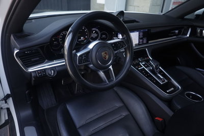 Porsche Panamera Sport Turismo 2.9 4 E-Hybrid Sport Turismo 10 years Edition (16)