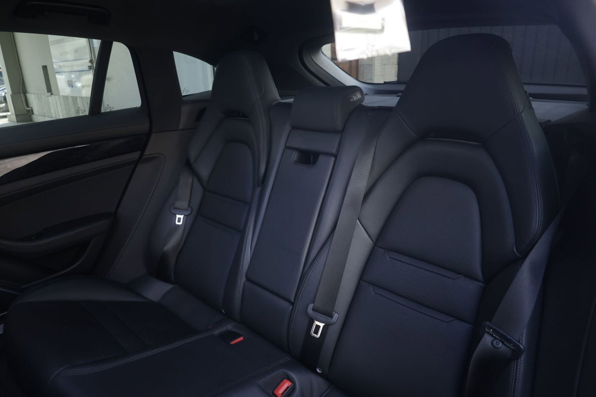 Porsche Panamera Sport Turismo 2.9 4 E-Hybrid Sport Turismo 10 years Edition (3)