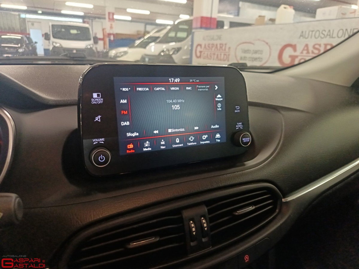 Fiat Tipo Tipo 1.4 T-Jet 120CV 5 porte Mirror (14)