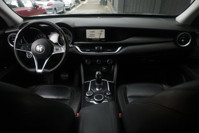 Alfa Romeo Stelvio Stelvio 2.2 Turbodiesel 210 CV AT8 Q4 Business (2)