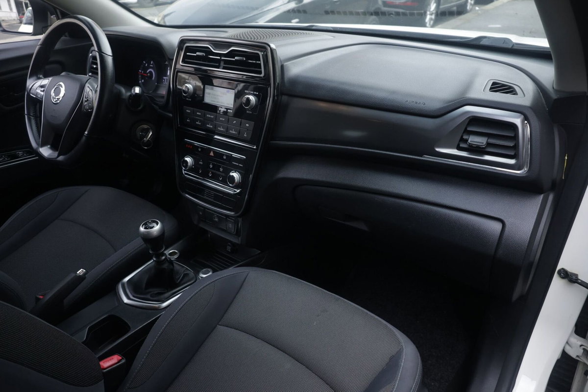 Ssangyong Tivoli 1.6 diesel 2WD (10)