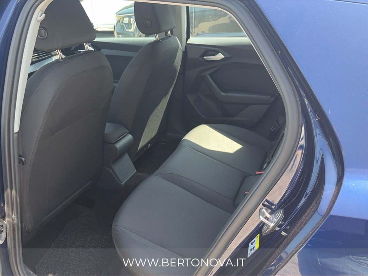 Audi A1 Sportback 35 TFSI Admired (9)