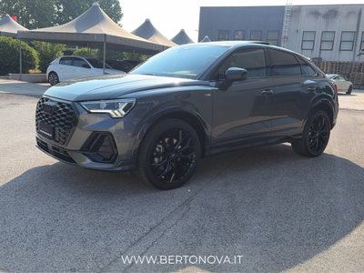 Audi Q3 Sportback 45 2.0 tfsi Identity Black quattro 245cv s.-tronic (3)