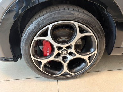 Alfa Romeo Tonale 1.6 Veloce 130cv tct6 (5)