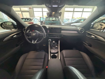Alfa Romeo Tonale 1.6 Veloce 130cv tct6 (8)