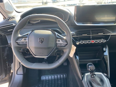 Peugeot 208 1.2 turbo Style 100cv (18)