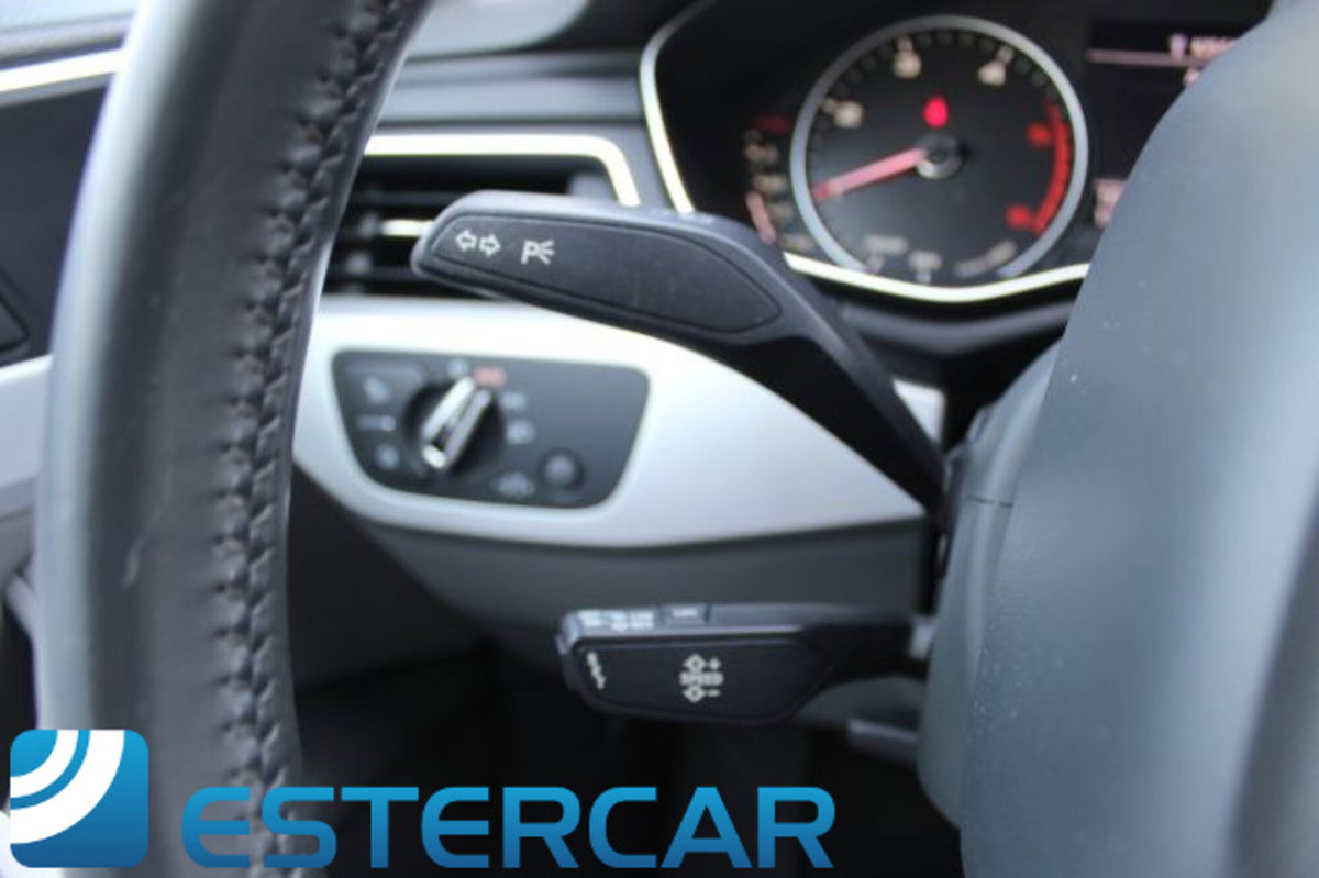 Audi A4 Avant 2.0 TDI 150 CV ultra S tronic Business (8)