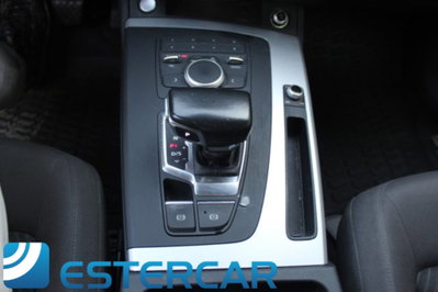 Audi Q5 2.0 TDI 190 CV quattro S tronic Business Design (6)