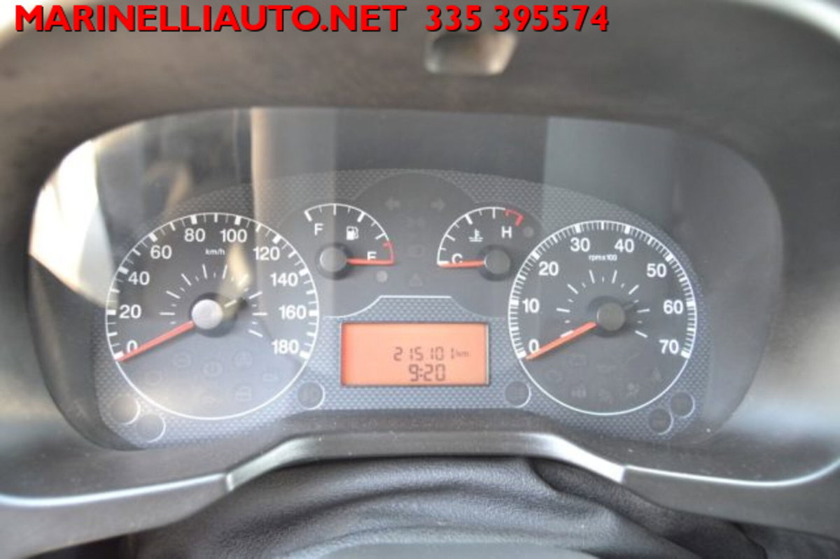 Fiat Fiorino 1.3 MJT 75CV Combi Semi (6)