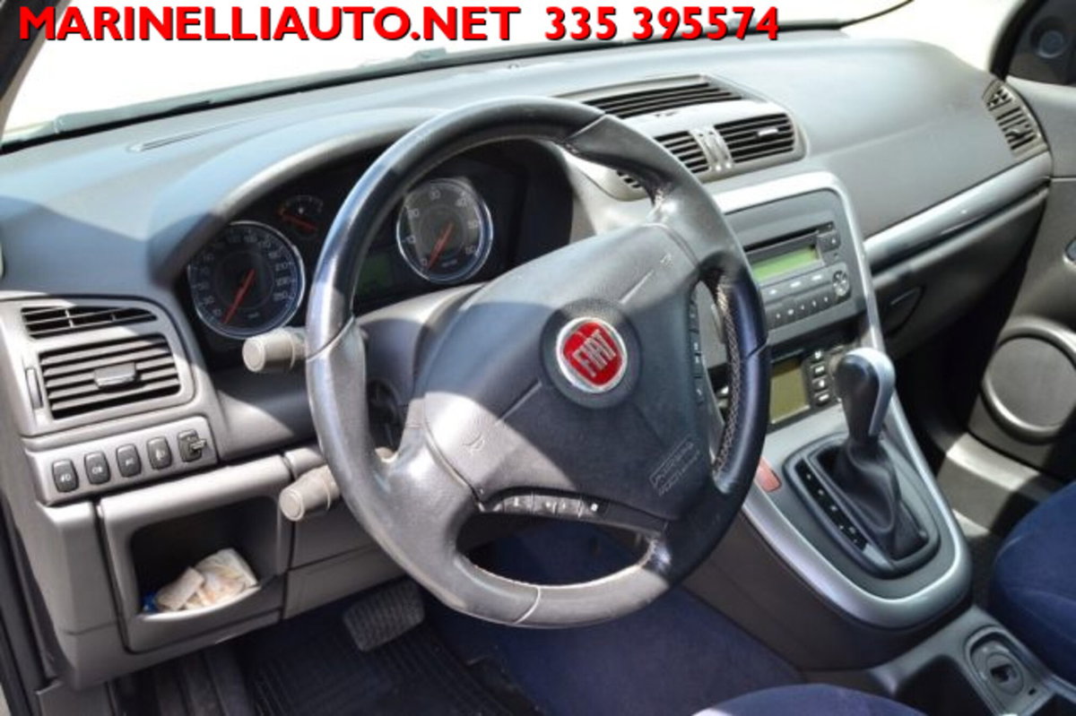 Fiat Croma 1.9 Multijet 16V Emotion (11)