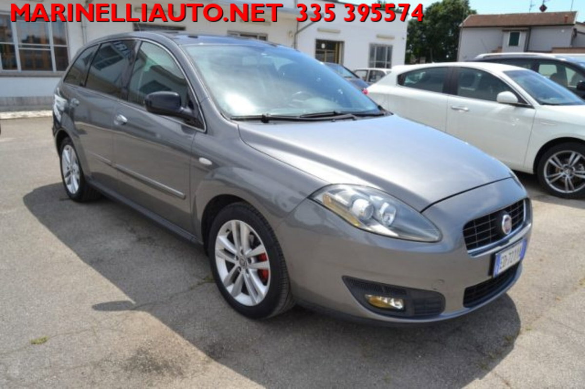 Fiat Croma 1.9 Multijet 16V Emotion (3)