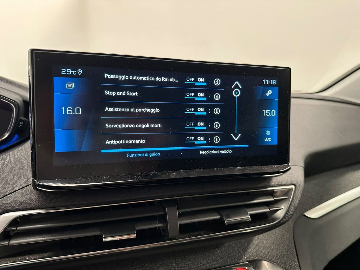 Peugeot 3008 BlueHDi 130 S&S EAT8 Allure Pack (9)