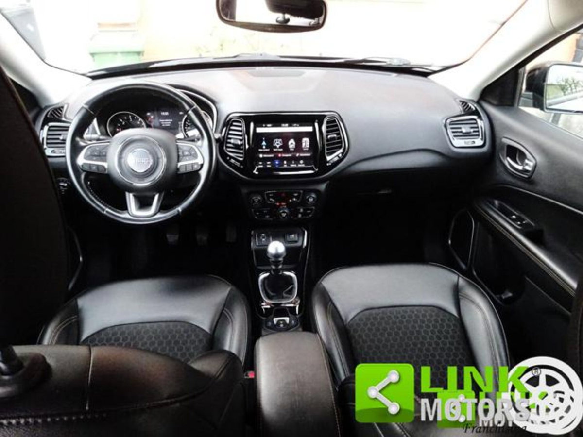 Jeep Compass 1.6 Multijet II 2WD Limited (12)
