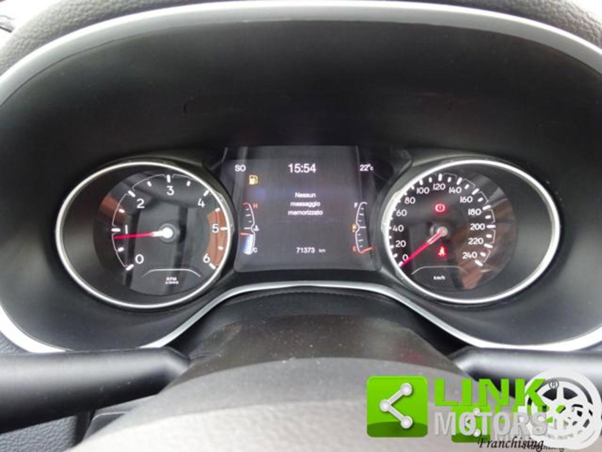 Jeep Compass 1.6 Multijet II 2WD Limited (16)