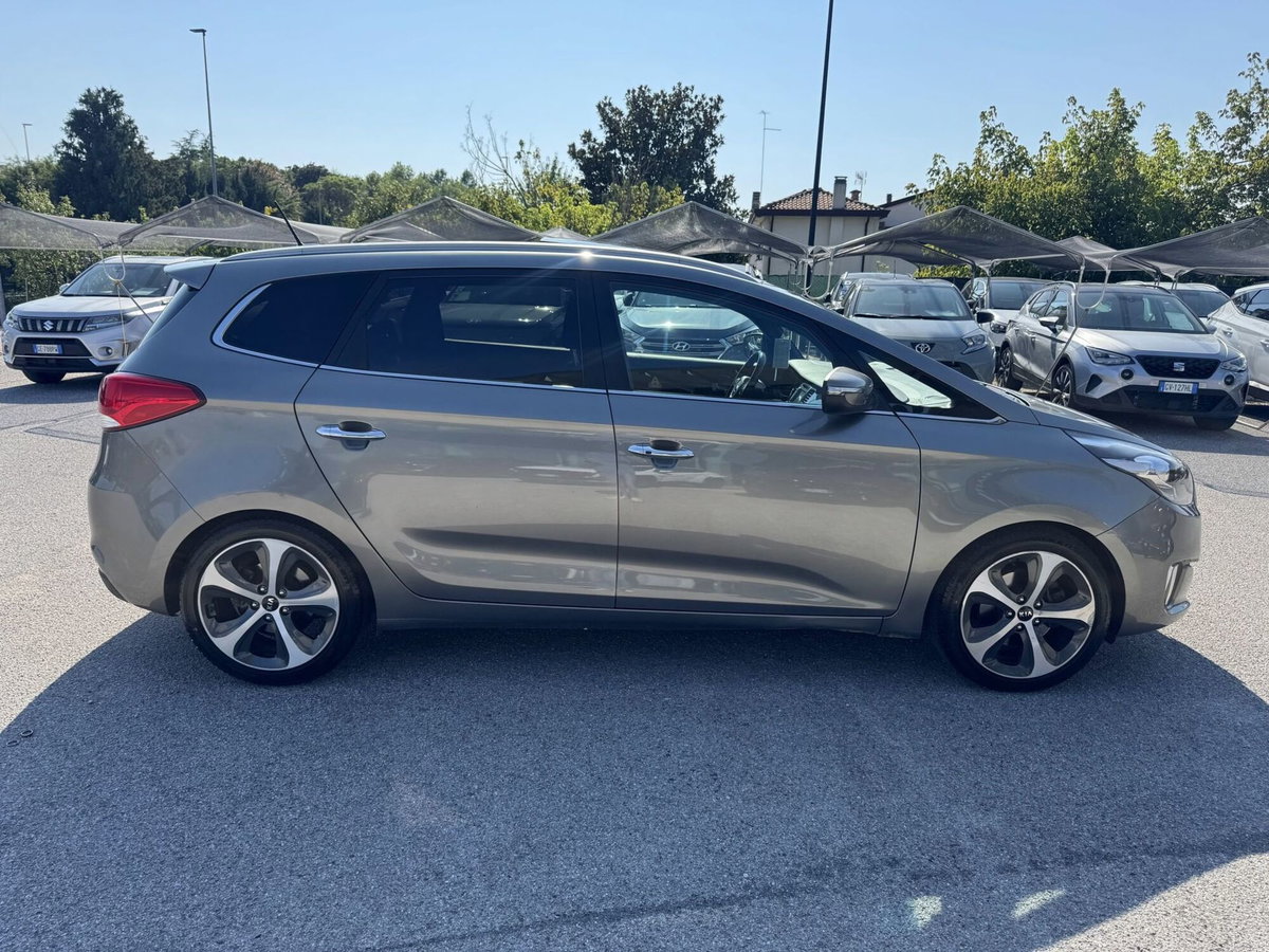 Kia Carens 1.7 CRDi 136 CV Auto Class (6)