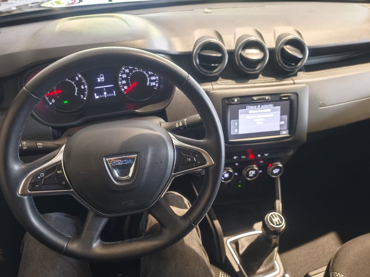 Dacia Duster 1.6 SCe GPL 4x2 Prestige (11)