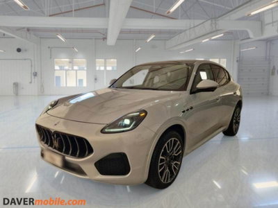 Maserati Grecale 2.0 mhev GT 300cv auto (2)