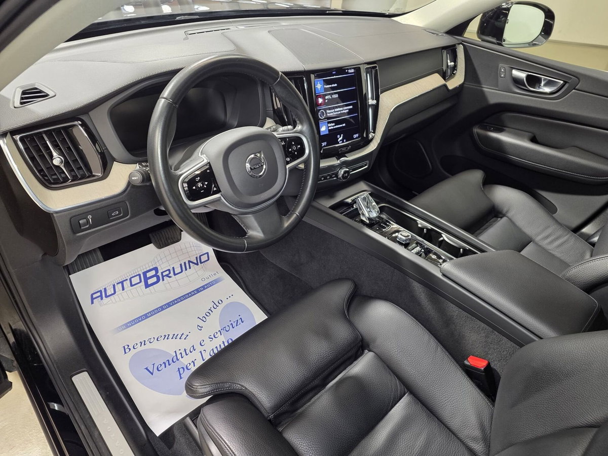 Volvo XC60 B4 (d) AWD Geartronic Inscription (11)