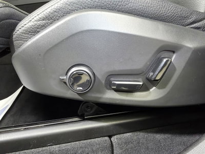 Volvo XC60 B4 (d) AWD Geartronic Inscription (16)