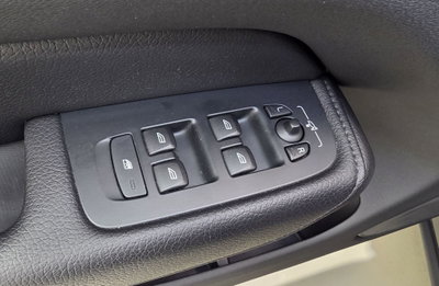 Volvo XC60 B4 (d) AWD Geartronic Inscription (19)