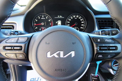 Kia Stonic 1.2 DPI Style (14)