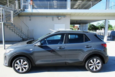 Kia Stonic 1.2 DPI Style (3)