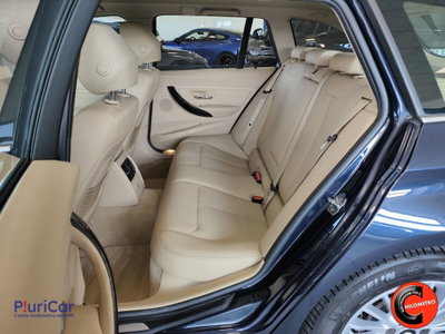 BMW Serie 3 Touring 320d  Luxury (7)