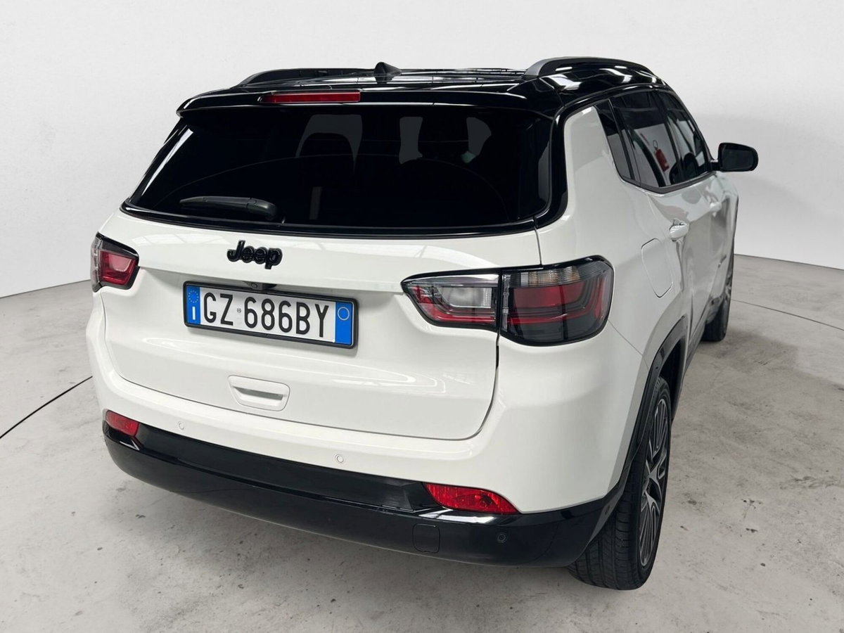 Jeep Compass 1.5 turbo t4 mhev Summit 2wd 130cv dct (4)