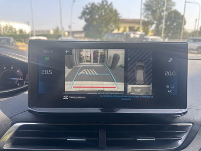 Peugeot 3008 BlueHDi 130 S&S EAT8 GT Pack (13)