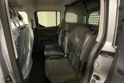 Fiat Doblò Furgone van d.cab XL 1.5 diesel 130cv auto (16)