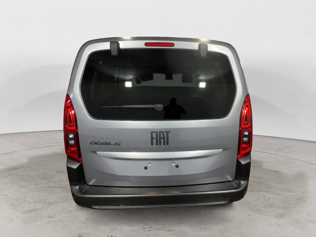 Fiat Doblò Furgone van d.cab XL 1.5 diesel 130cv auto (5)