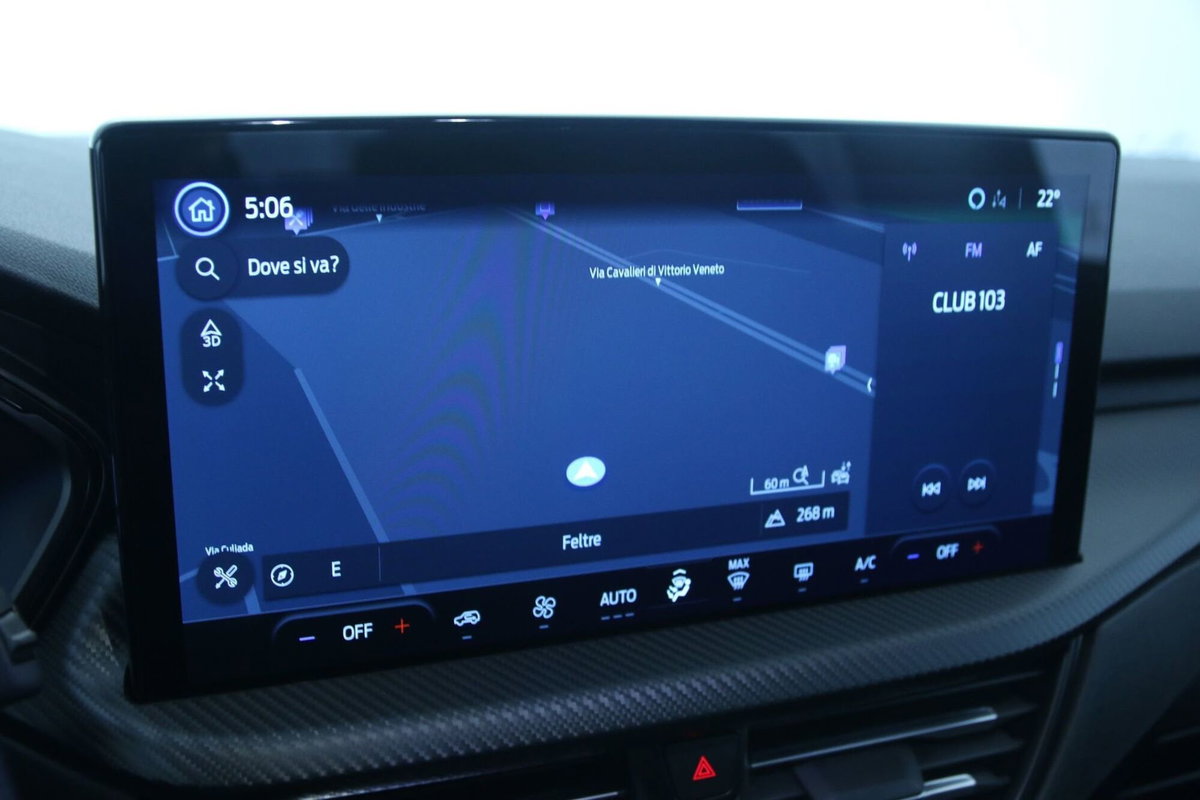 Ford Kuga 2.5 full hybrid ST-Line X 2wd 180cv auto (14)