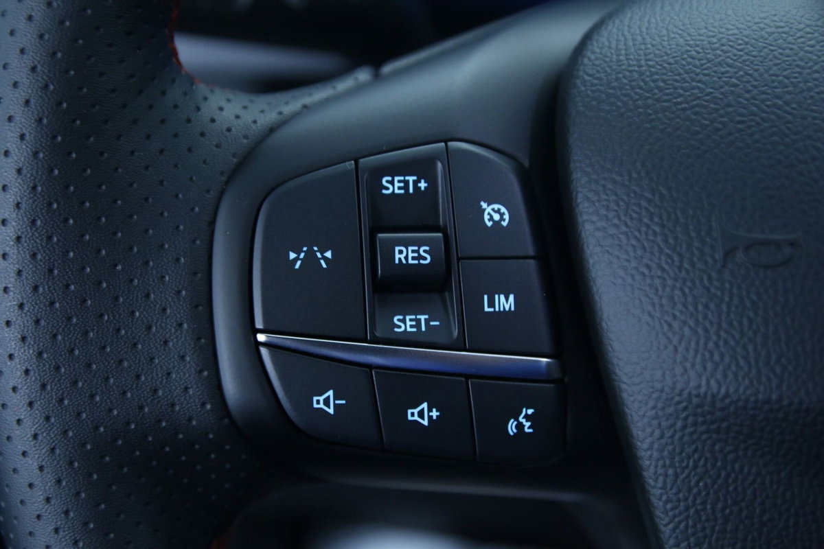 Ford Kuga 2.5 full hybrid ST-Line X 2wd 180cv auto (19)