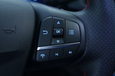 Ford Kuga 2.5 full hybrid ST-Line X 2wd 180cv auto (20)