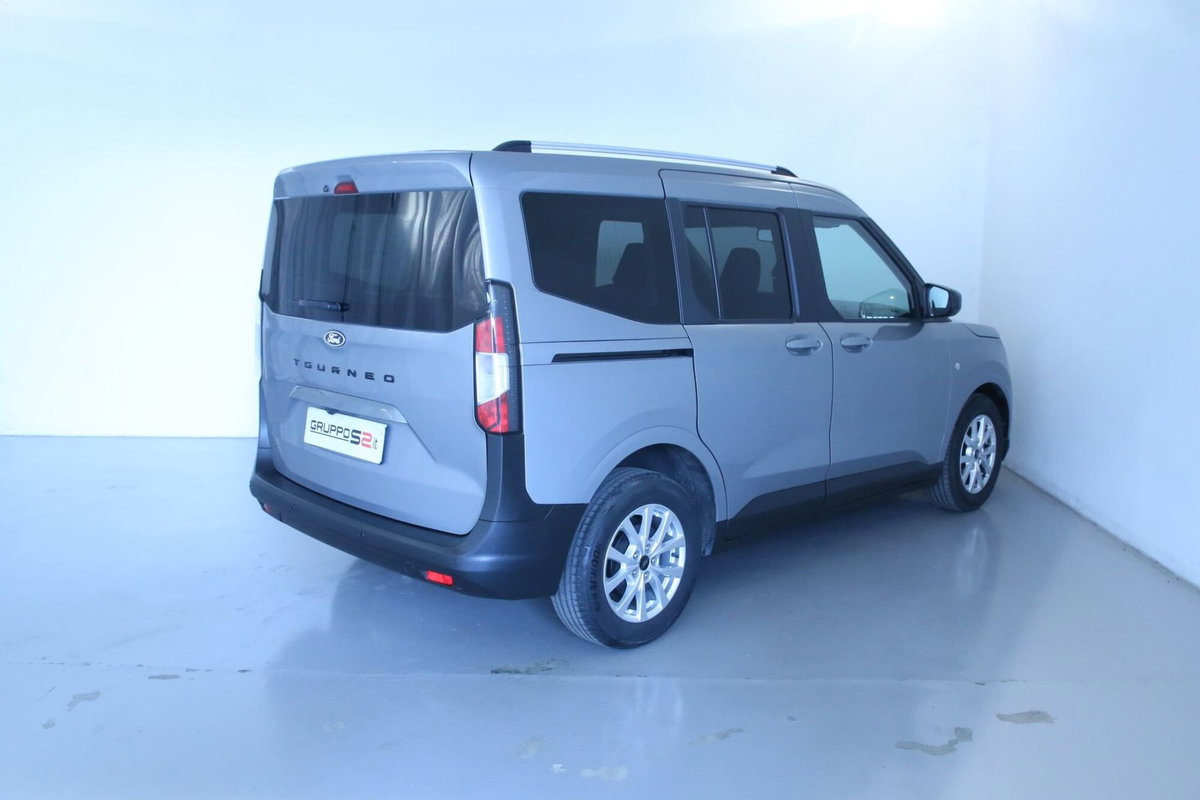Ford Tourneo Courier 1.0 ecoboost 125cv Titanium powershift (4)