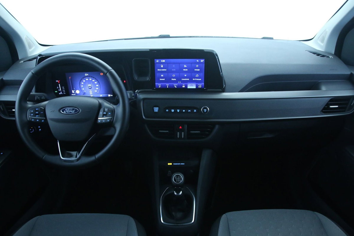Ford Tourneo Courier 1.0 ecoboost 125cv Titanium powershift (9)