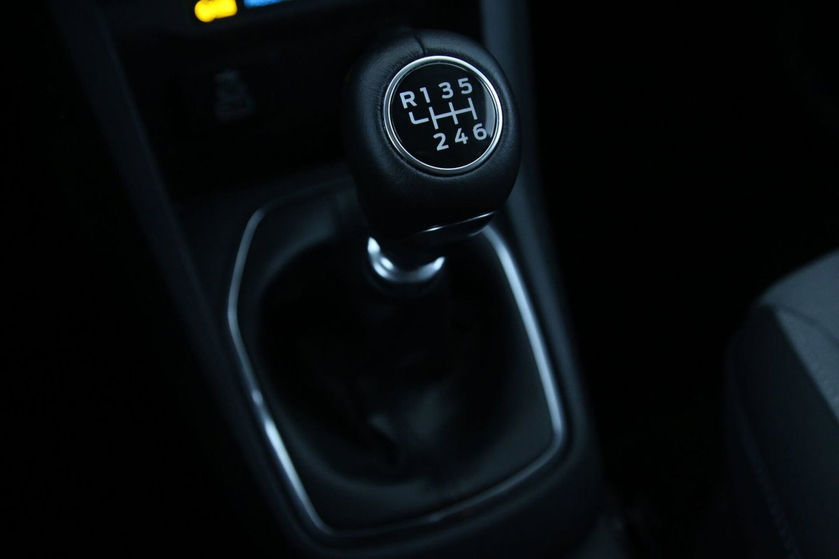 Ford Tourneo Courier 1.0 ecoboost 125cv Titanium powershift (15)