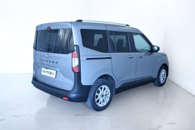 Ford Tourneo Courier 1.0 ecoboost 125cv Titanium powershift (4)