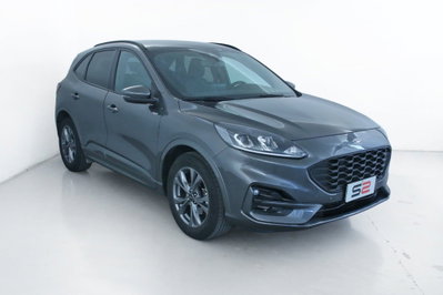 Ford Kuga 1.5 EcoBoost 150 CV 2WD ST-Line (3)