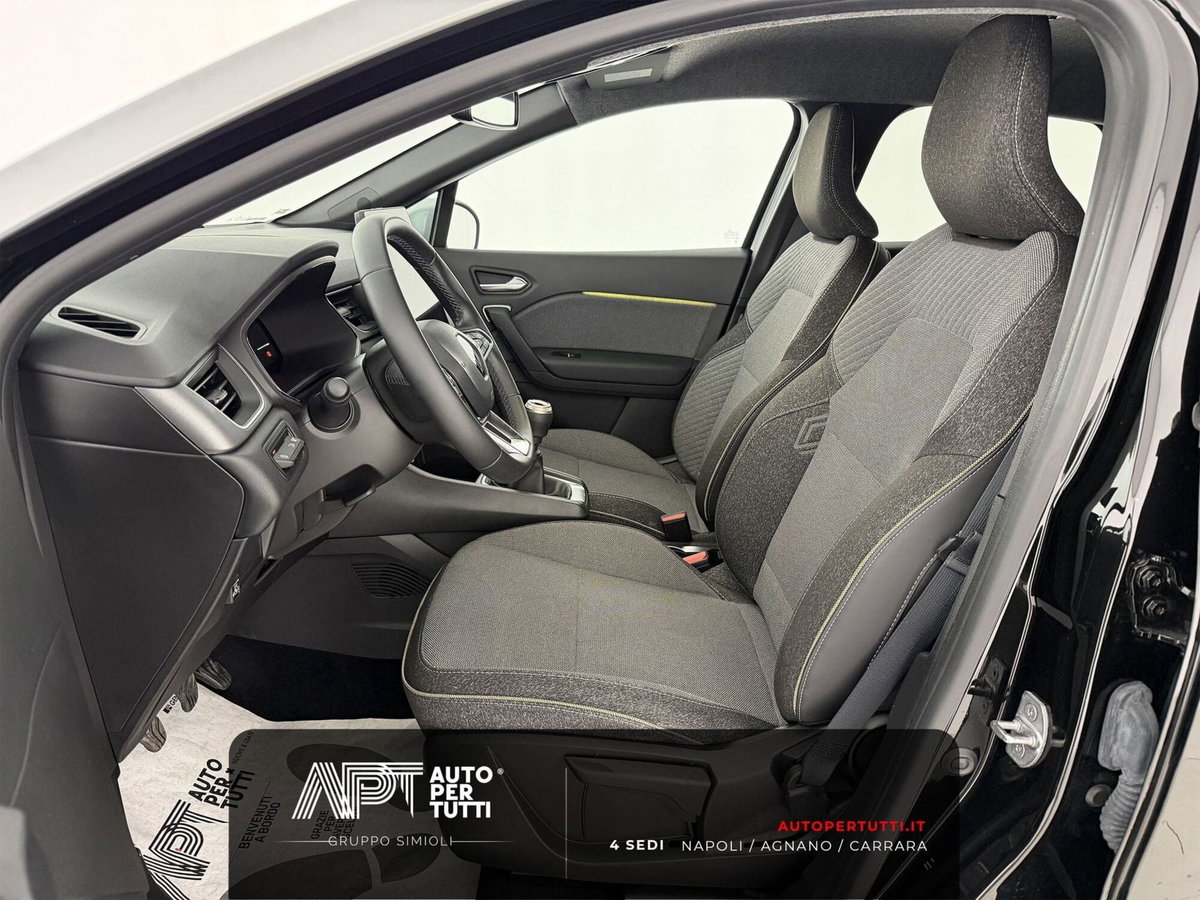Renault Captur 1.0 tce Techno 90cv (18)