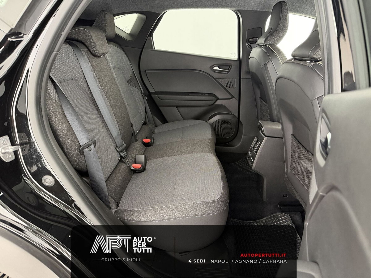 Renault Captur 1.0 tce Techno 90cv (20)
